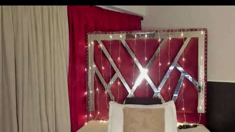 Snapshot of micaelahott_ chatting on November 2025 03:34:01 AM micaelahott_ online show from November 2025 03:34:01 AM