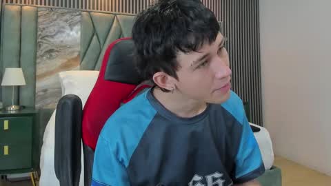 Michael online show from September 2025 02:39:02 PM