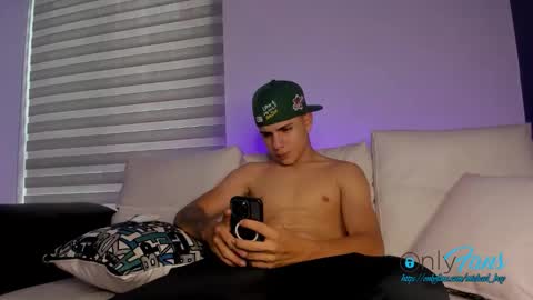 Snapshot of michael_boy88_ chatting on November 2025 08:42:02 PM Michael Boy online show from November 2025 08:42:02 PM