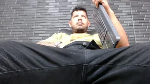 Michael Daviss online show from January 2025 06:33:02 PM