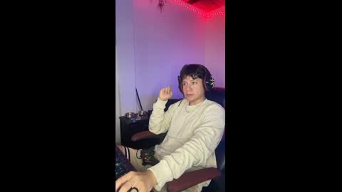 michael independent model  online show from January 2025 08:43:01 PM