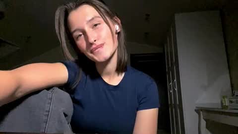 Emily online show from October 2025 04:03:02 PM