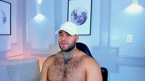 Snapshot of michael_salens chatting on February 2025 02:32:02 PM Michael Salens independent model online show from February 2025 02:32:02 PM