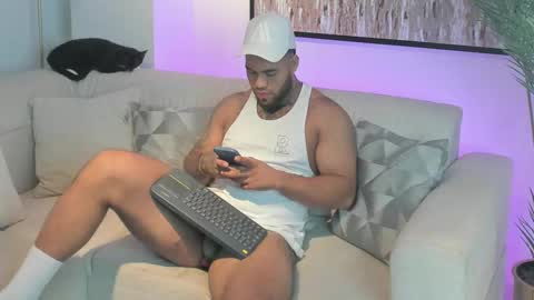 Snapshot of michael_salens chatting on February 2025 11:17:02 AM Michael Salens independent model online show from February 2025 11:17:02 AM