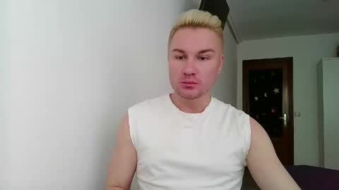michael_sexdevil online show from May 2026 08:31:01 AM