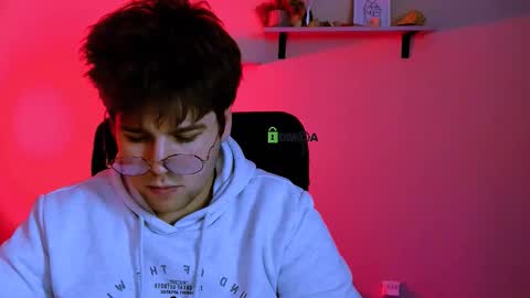 Your Michael online show from February 2026 08:07:01 PM