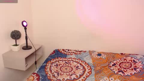 Michaela online show from December 2025 07:53:02 PM