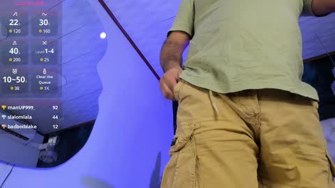 Snapshot of michaelbear_ chatting on January 2025 06:47:01 PM Michael online show from January 2025 06:47:01 PM