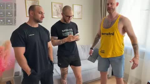 michaelbradley_for_u online show from July 2026 10:41:01 AM