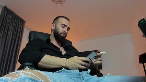 MichaelEvansx online show from February 2025 12:30:01 AM