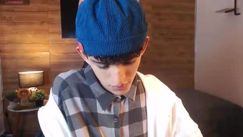 michaelkoiv online show from March 2026 11:43:02 AM