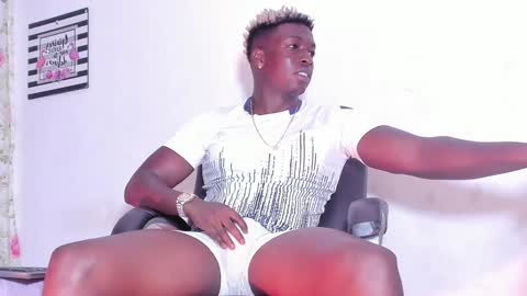 Michaell online show from December 2024 01:39:02 AM