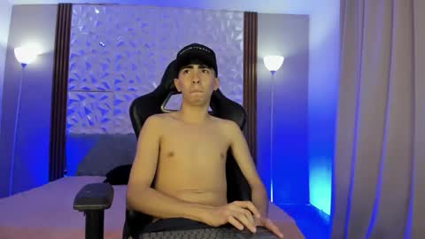 MICHEAL online show from March 2026 04:59:02 AM