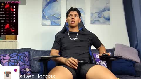 Snapshot of michaellstiffler_1109 chatting on January 2025 12:55:02 AM michaell online show from January 2025 12:55:02 AM