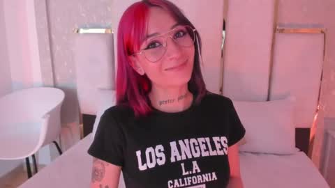 Snapshot of michaelwalkerr chatting on January 2025 06:28:01 PM Michael Walkerr online show from January 2025 06:28:01 PM