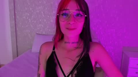 Snapshot of michaelwalkerr chatting on January 2025 01:47:01 AM Michael Walkerr online show from January 2025 01:47:01 AM