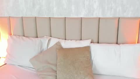 Snapshot of michaelwalkerr chatting on February 2025 07:10:02 PM Michael Walkerr online show from February 2025 07:10:02 PM