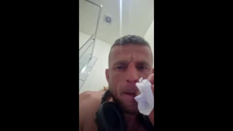 WildMikemilflove online show from May 2026 02:06:02 AM