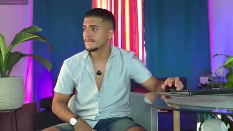 michel g22 online show from September 2025 03:46:02 PM