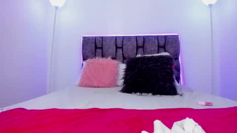 Michelle online show from December 2024 04:26:01 PM