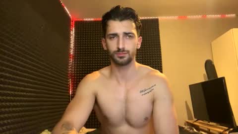 michelemagnetico online show from November 2025 09:42:02 PM