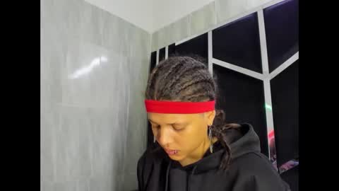 michell_rs online show from February 2025 01:13:02 AM