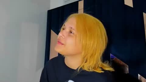 michell_rs online show from September 2025 03:08:02 AM