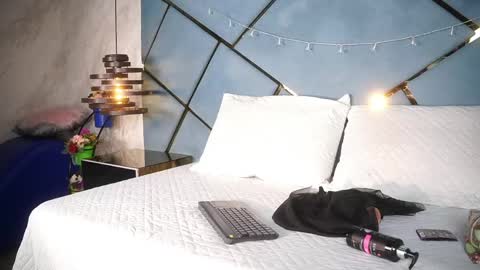 Snapshot of michell_starrr chatting on May 2026 03:13:02 AM michell_starrr online show from May 2026 03:13:02 AM