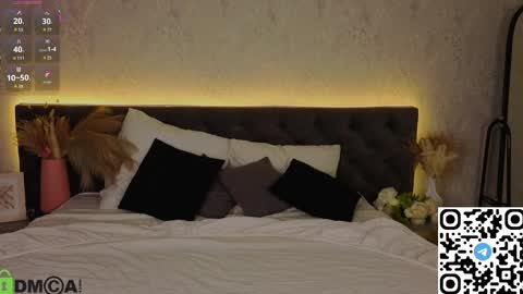 michelle_blond online show from April 2026 01:17:02 AM