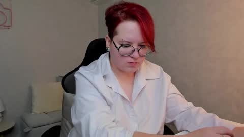 Snapshot of michelle_wilsson chatting on November 2025 07:52:01 AM Michelle online show from November 2025 07:52:01 AM