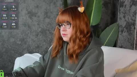 Snapshot of michelle_wilsson chatting on November 2025 08:25:02 AM Michelle online show from November 2025 08:25:02 AM