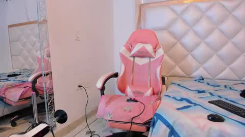 Snapshot of michelleblair1 chatting on June 2026 02:21:02 PM michelleblair1 online show from June 2026 02:21:02 PM