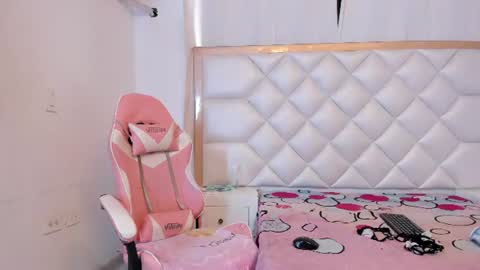 Snapshot of michelleblair1 chatting on July 2026 12:33:01 PM michelleblair1 online show from July 2026 12:33:01 PM