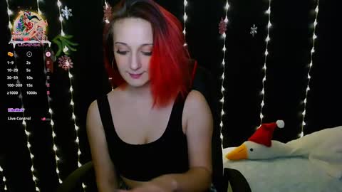 Snapshot of michelleevie chatting on December 2024 10:05:01 PM Agatha online show from December 2024 10:05:01 PM