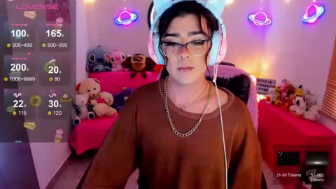   online show from October 2025 05:47:02 PM