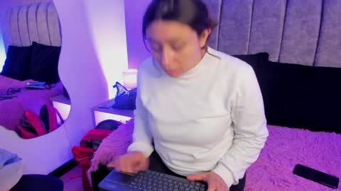 michonne_09 online show from March 2026 09:03:02 PM