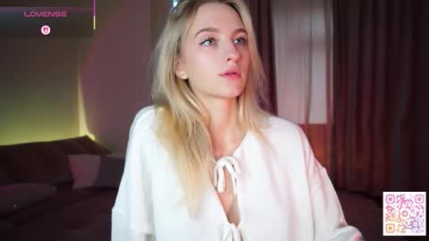 mickeydior online show from September 2025 11:48:01 AM