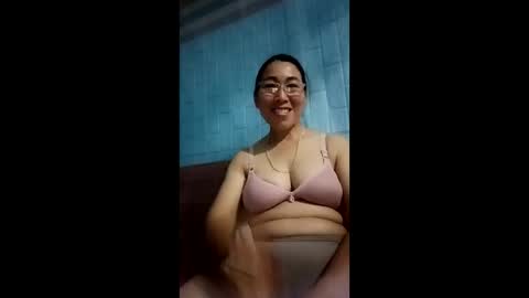 Miky online show from May 2026 02:45:01 PM