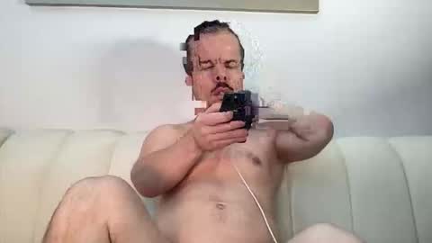 Aaron online show from October 2025 11:46:01 PM