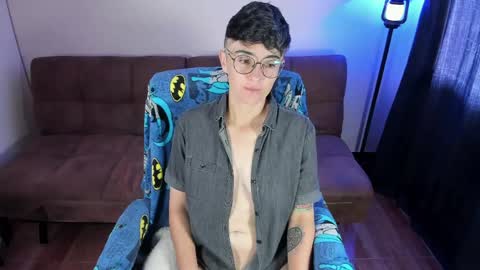 Snapshot of midnight07_ chatting on May 2026 03:29:01 PM Blue online show from May 2026 03:29:01 PM