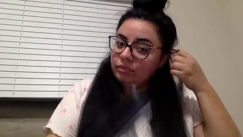 midnightbruja111 online show from October 2025 03:18:02 AM