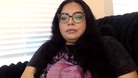 midnightbruja111 online show from October 2025 05:02:02 PM