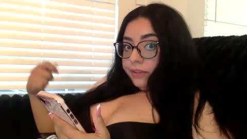 midnightbruja111 online show from December 2025 07:30:02 PM