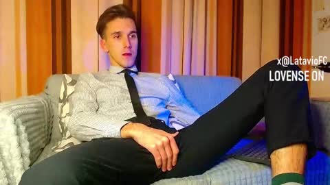 Snapshot of midnighter__ chatting on November 2025 08:08:01 PM Alexey or just Alex online show from November 2025 08:08:01 PM