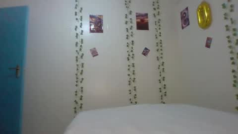 Naught Kelly online show from April 2026 08:29:01 PM