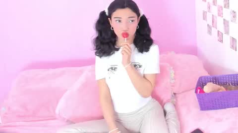 Sara online show from February 2025 09:06:02 PM