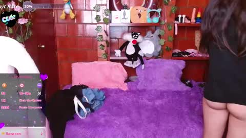 Midori 7u7 online show from September 2025 03:16:01 PM