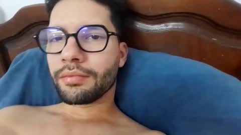 Sam online show from October 2025 02:40:02 PM