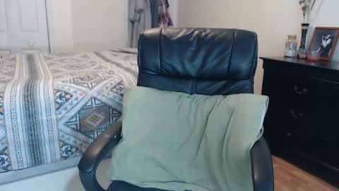 MidsummerNightsDream online show from March 2025 07:43:02 PM