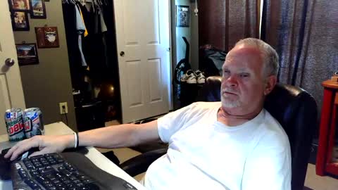 midwestdad09 online show from July 2026 06:36:01 PM